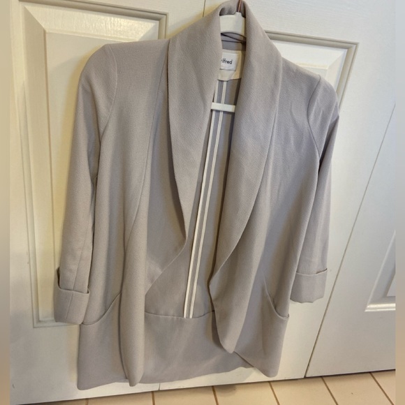 ARITZIA WILFRED CHEVALIER JACKET SIZE 2 - Picture 2 of 3